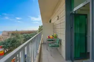Уютная квартира с видом на море, Сочи