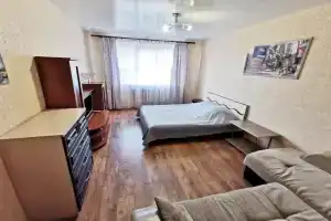 Квартиры посуточно на Интернациональной 48