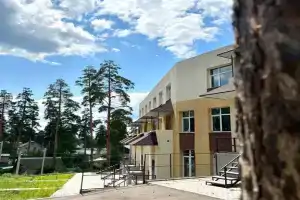 Апартаменты Сосны, Волжский
