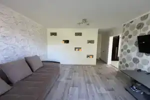 Светлая, уютная квартира в центре с газовым котлом