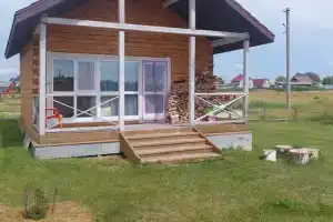 Уютный домик в деревне у Обского моря