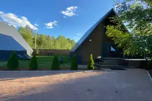 Дом афрейм у озера, Правдино