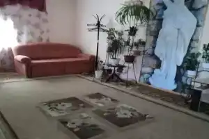 Большая комната в 800 м от озера