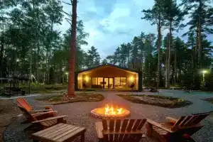 Уютный дом с камином и сауной