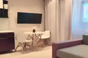 Purple apartments, Санкт-Петербург