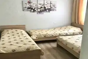 Квартира в центре рядом с парком и морем