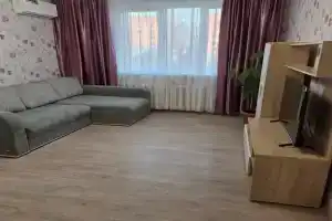 Просторная и светлая двухкомнатная квартира, Севастополь