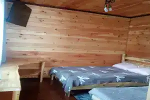 Уютный номер с видом на горы, Чемал
