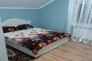 Второй этаж в частном доме с отдельным входом