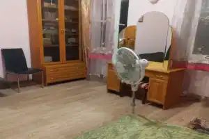 Трехместный номер Черешня, Широчанка