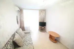 Уютная квартира возле парка, Феодосия