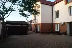 Дом для отдыха большой семьей, Севастополь