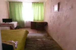 Уют, Айхал
