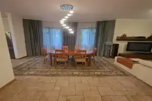 Дом в центре города