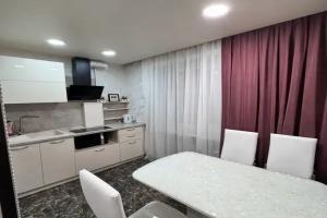 2х комнатная квартира в центре города с хорошим ремонтом