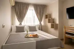 1 комнатная на Толстом мысе, Геленджик