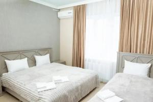 Семейный номер с кроватью king size + 1.5 спальная, Ставрополь