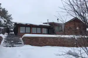 Дом с баней на берегу Волги в Алексино