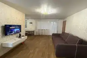Двухкомнатная рядом с вокзалом, Белово