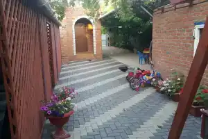 Коттедж, Должанская