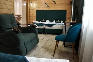 Трёхместный номер комфорт, Горячинск