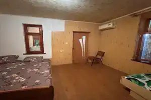 Дом с видом на море, Хоста