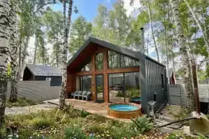 Коттедж 55м2 в Казани в лесу с русской баней