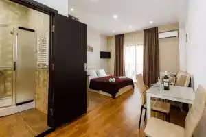 Nika’s Apartament, Тбилиси
