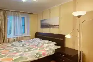 Чистая квартира в зеленом районе
