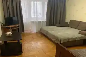 Квартира между рынком и Курортным бульваром, Кисловодск