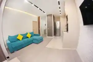 Двухкомнатная квартира в ЖК рядом c Мегой, Алматы