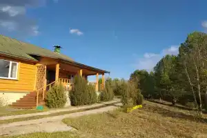 Уютный дом в сосновом лесу, национальный парк Угра