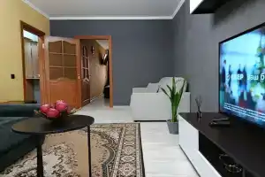 Уютная и современная квартира Могу сдать круглосуточно, Керчь