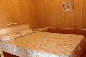 Многоместный смешанный номер семиместный, Должанская