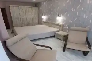 Квартира Олега Рязанского у реки, Солотча