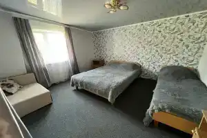 Целый этаж в доме