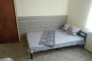 Трёхместный номер стандарт, Геленджик