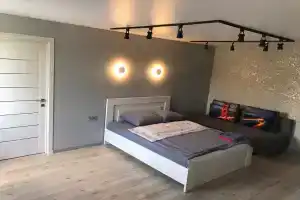 Уютная двухкомнатная квартира в центре города