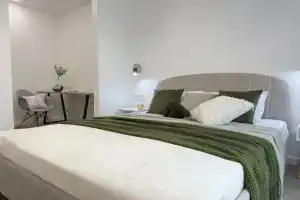 Евротрешка BeGuest на Ландау 7б, Екатеринбург