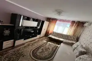 Двухкомнатная квартира в хорошем районе с5мая