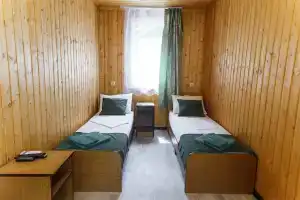 Двухместный номер с 2 отдельными кроватями эконом в летнем домике