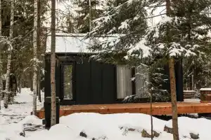 Дом в лесу с купелью фурако и мангальной зоной