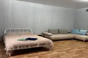 Большая студия с парковкой и местом для отдыха на территории, Москва