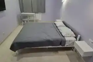 Большая евродвушка в центре бухты