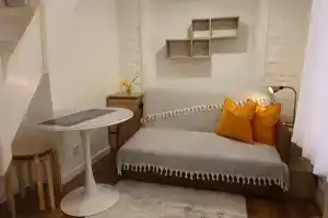 Студи Маяк, Санкт-Петербург
