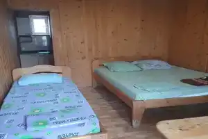 Трёхместный номер стандарт, Судак