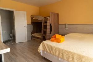 Четырёхместный номер 4