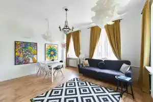 Пентхаус в сталинке в самом центре возле площади Победы