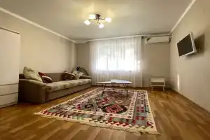 Квартира в центре города близко к морю