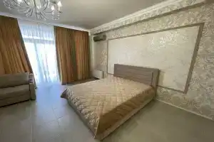 Видовые апартаменты, Евпатория